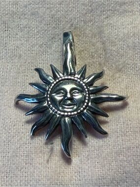 Vintage Heavy  925- Sterling Silver Sun Face Pendant - made in Mexico by Shubes.